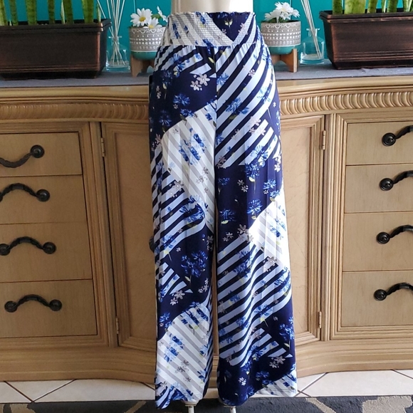 BNWT ZAC & RACHEL Wide Leg pants - Picture 3 of 4